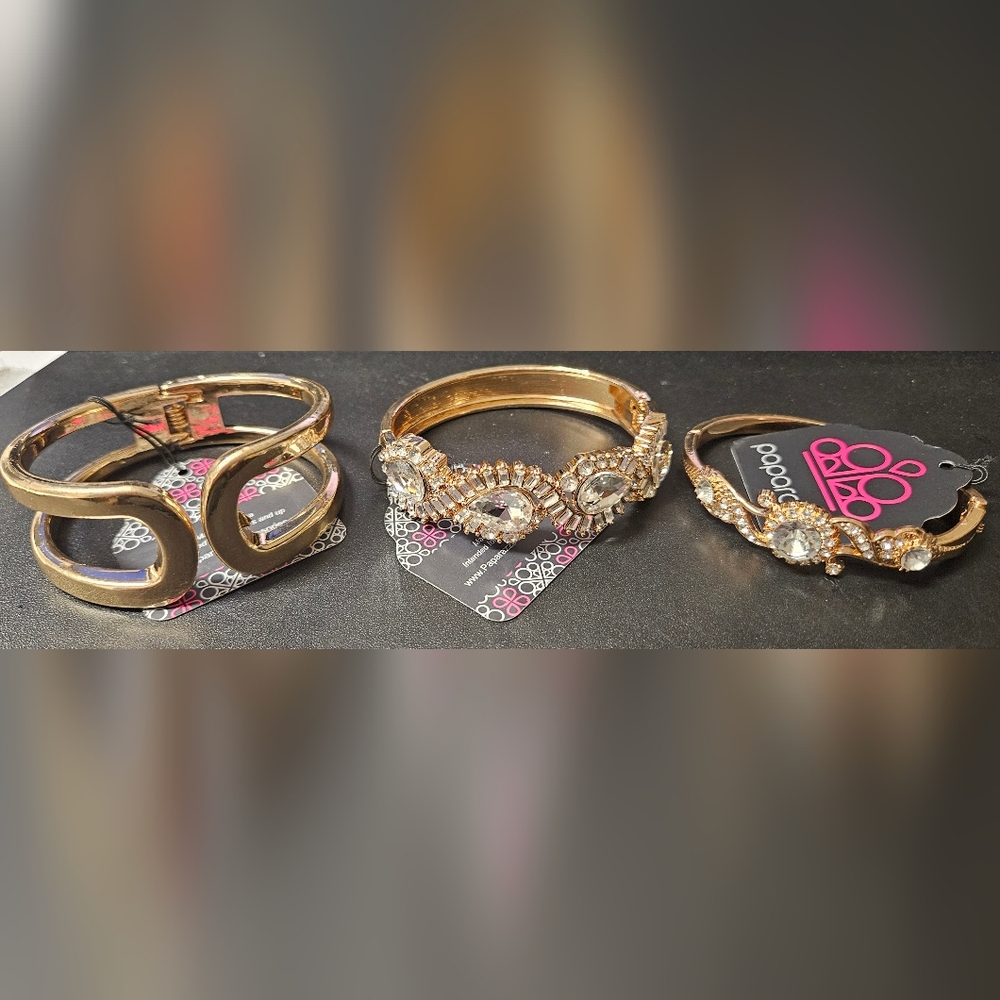 Paparazzi 3pc Set of Gold Hinge Women's Bracelets